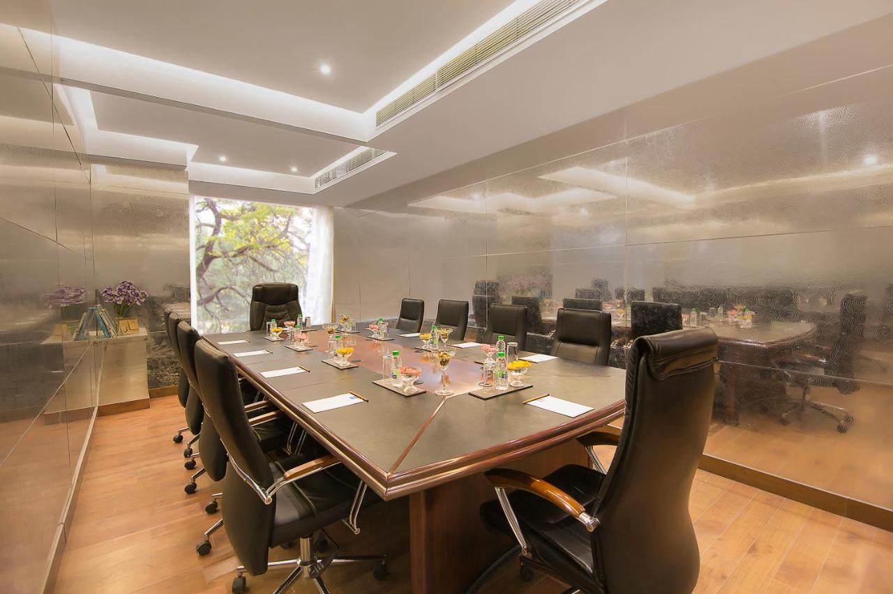 فندق Sarovar Portico , إندور المظهر الخارجي الصورة