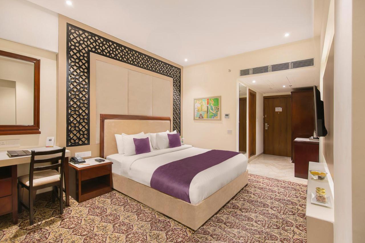 فندق Sarovar Portico , إندور المظهر الخارجي الصورة