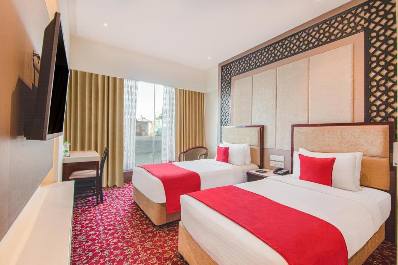 فندق Sarovar Portico , إندور المظهر الخارجي الصورة